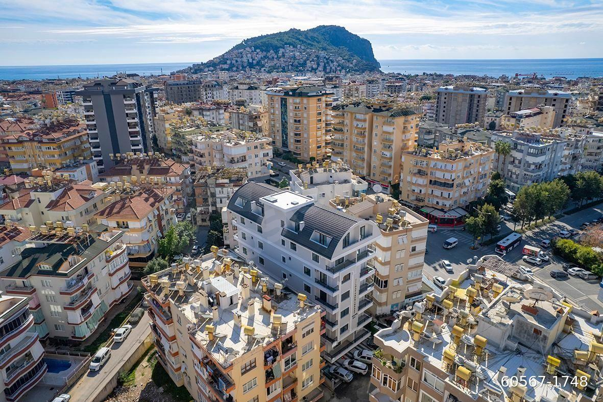 Alanya Kadıpaşa Mahallesi Satılık Eşyalı 3+1 Dubleks Daire