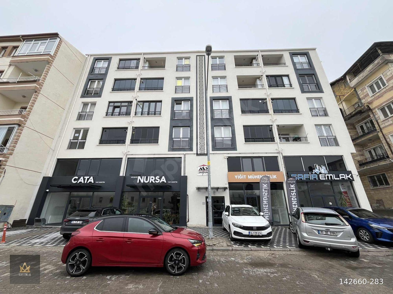*KURT EMLAK* ÇARŞI MERKEZ'DE 2+0 EŞYALI KİRALIK DAİRE
