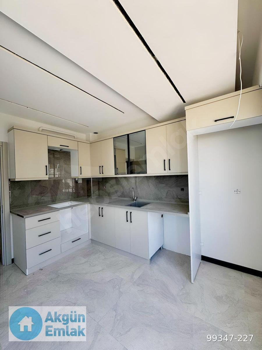 HÜRRİYET MAH. HİSAR CAMİİ YAKINI ÖN CEPHE 2+1 90 M2 LÜX DAİRE