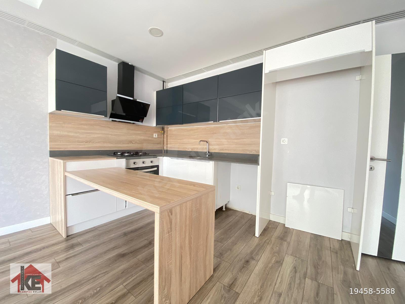 BARAJYOLUNDA ADANA KOLEJİ KAVŞAĞINDA2+1 DOĞALGAZLI KİRALIK DAİRE
