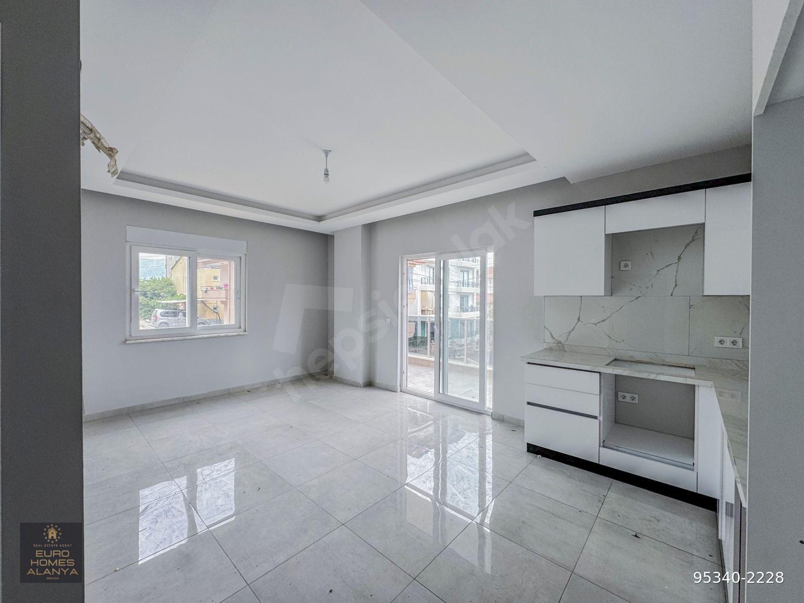 ALANYA ÇIPLAKLI'DA SATILIK SIFIR 2 +1 AMERİKAN MUTFAK 75M2 DAİRE