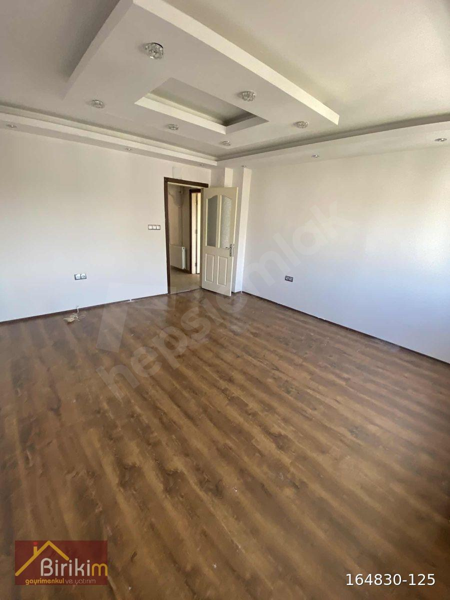 ÜNİVERSİTENİN TAM KARŞISINDA 3+1 145M2 FIRSAT DAİRE
