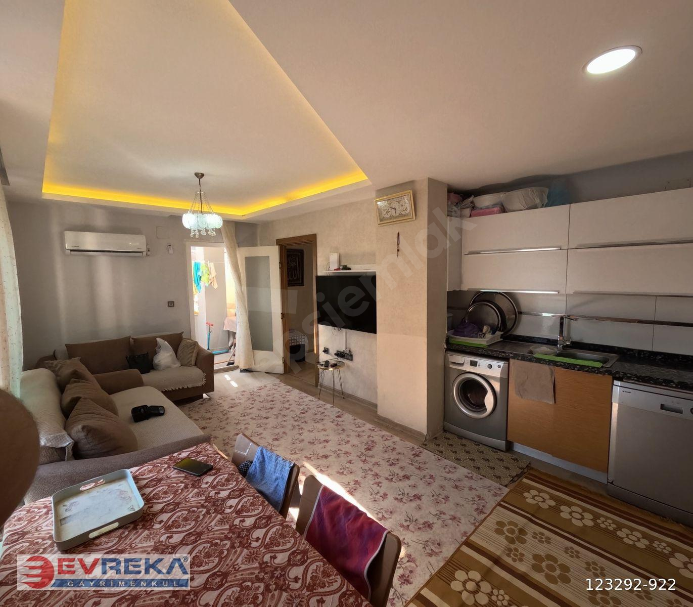 KENAN EVREN BULVARI AÇIK MUTFAK 2+1 SATILIK DAİRE
