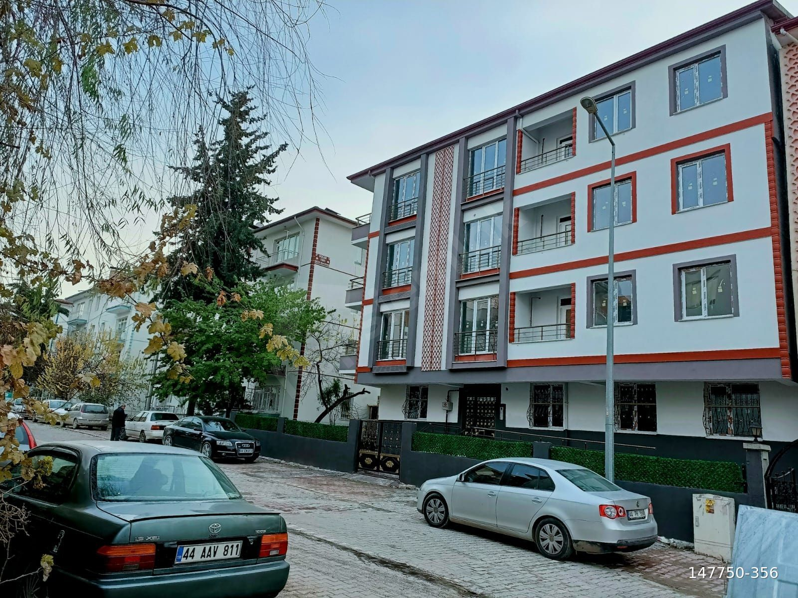 İstasyon ,Emniyet, Devlet Hastanesi yanı Bitmiş 2+1