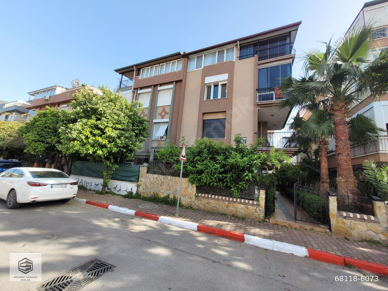 Fener'de Terra City Yakını Katta 2+1 Yatırımlık Daire