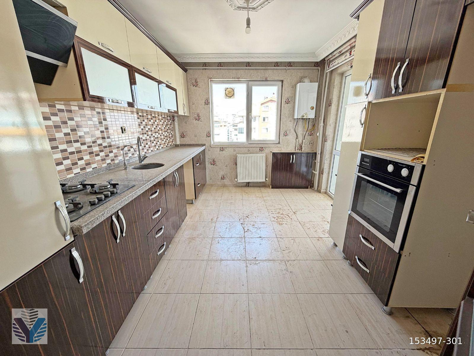 ÇİFT GİRİŞLİ 6+1 ŞEHİR MANZARALI TEK DAİRE FİYATINA 2 DAİRE FIRSAT