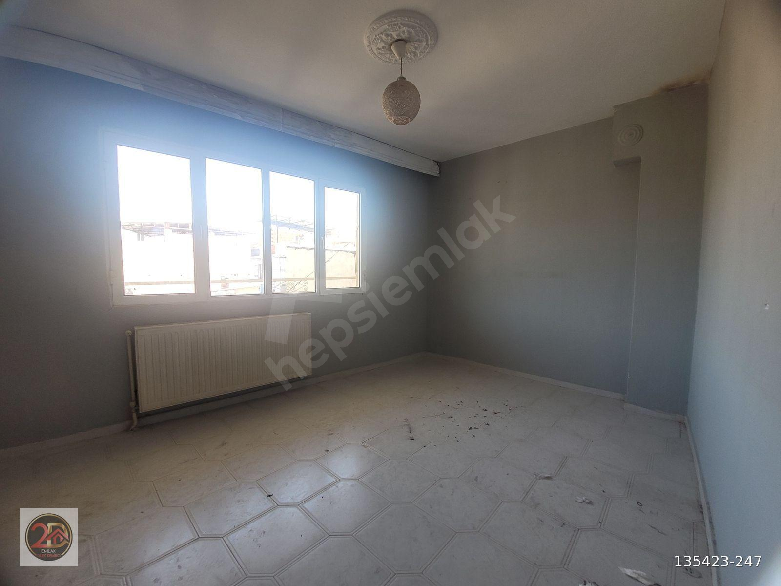bayraklı çay mh. merkezi konumda kiralık 3+1 daire 120 m2