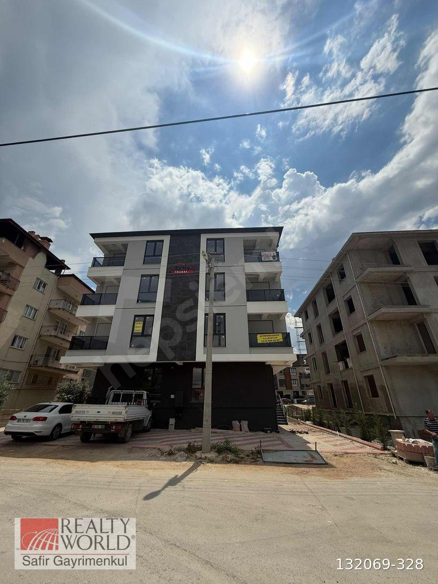 ÖN CEPHE FULL BEYAN ŞEHİR HASTANESİNE 200 mt 1+1 APART BALKONLU