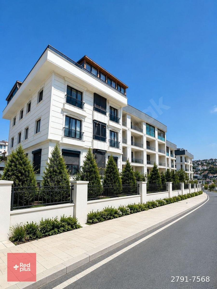 Büyükçekmece Atatürk Mahallesin'de Satılık Deniz Manzaralı 3+1 Dubleks Daire