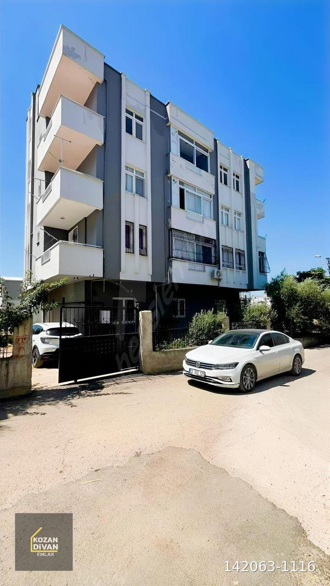 KOZAN DİVAN EMLAK'TAN TÜRKELİ'DE KOMBİLİ, KAPALI MUTFAK 3+1