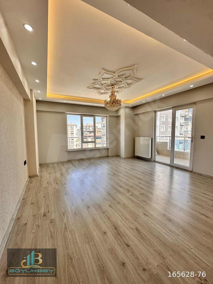 AKKENT MERKEZ'DE KİRALIK 3+1 MASRAFSIZ DAİRE