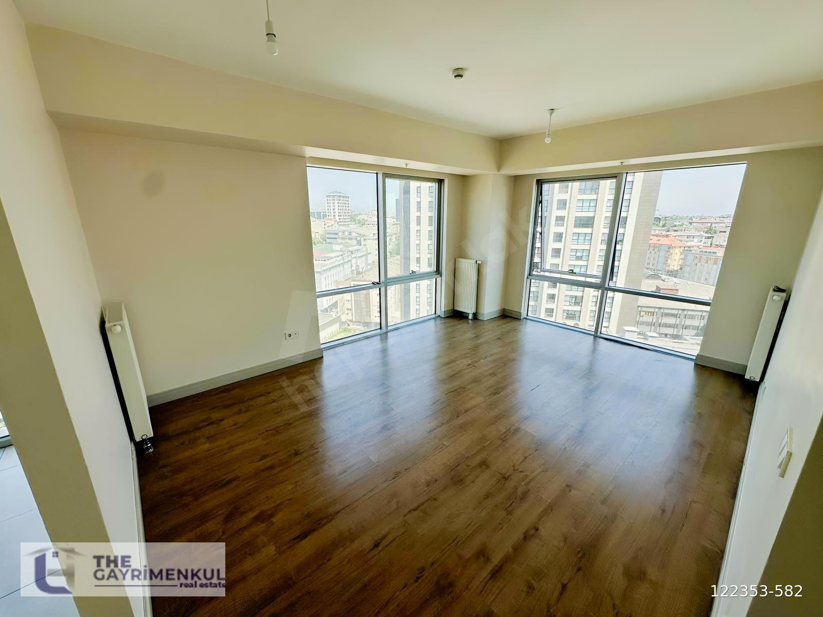 SURYAPI CORRİDOR'DA KİRALIK 2+1 102 m2 DAİRE GÜNEŞLİ
