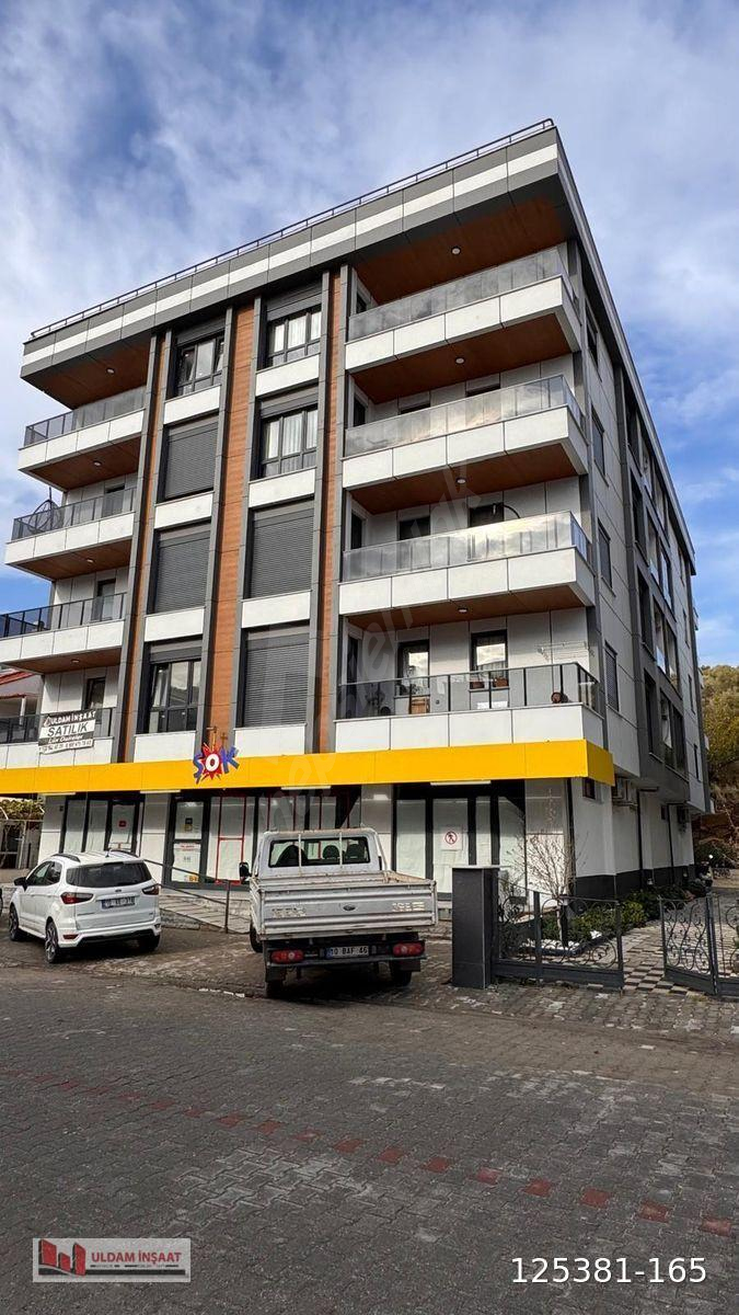 AYVALIK SARIMSAKLIDA ÖNÜ AÇIK LÜX SATILIK 1+1 DAİRE