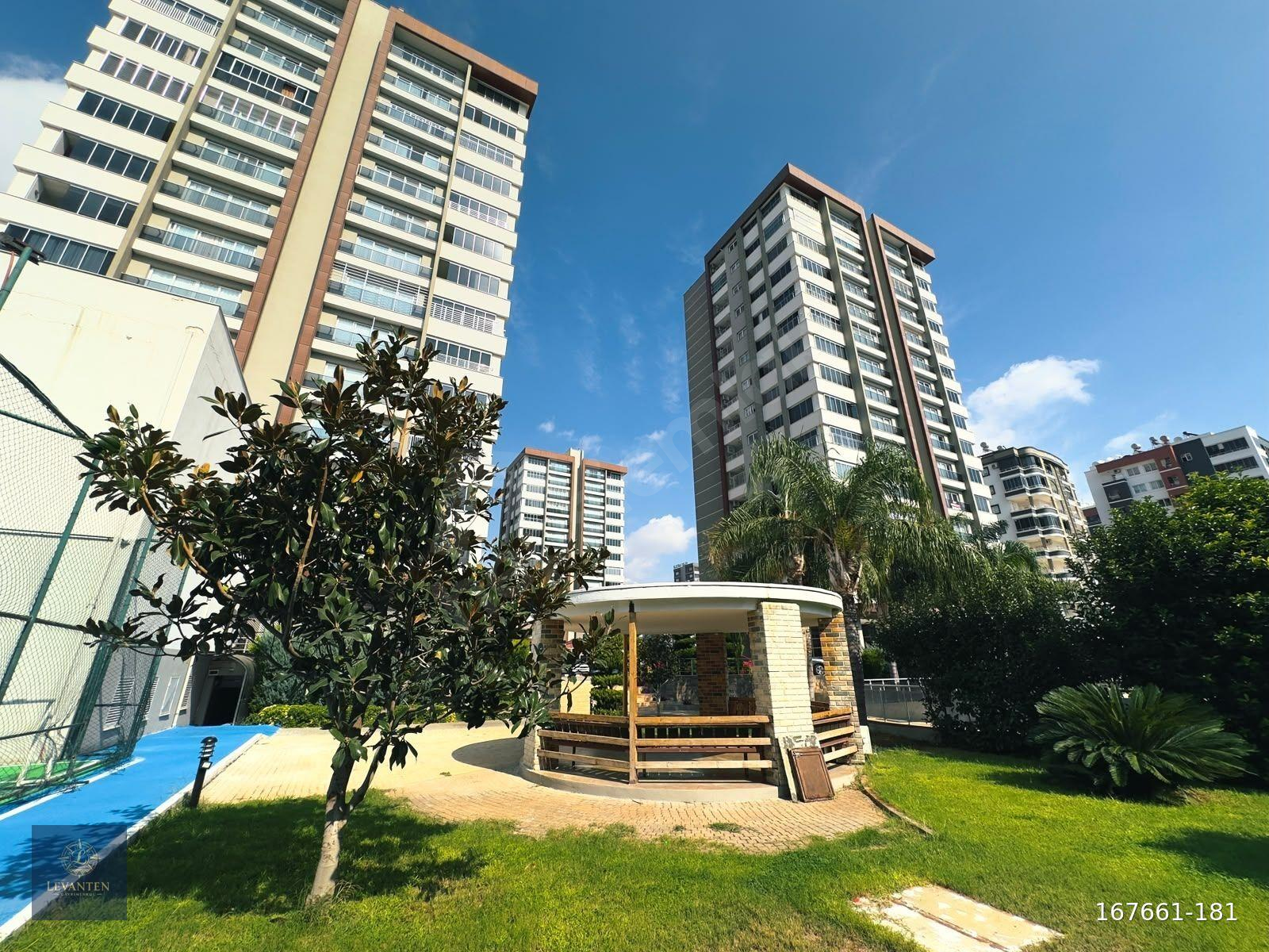 LEVANTENDEN KALE SİRİUSTA MASRAFSIZ TEMİZ 4+1 YÜKSEK KAT