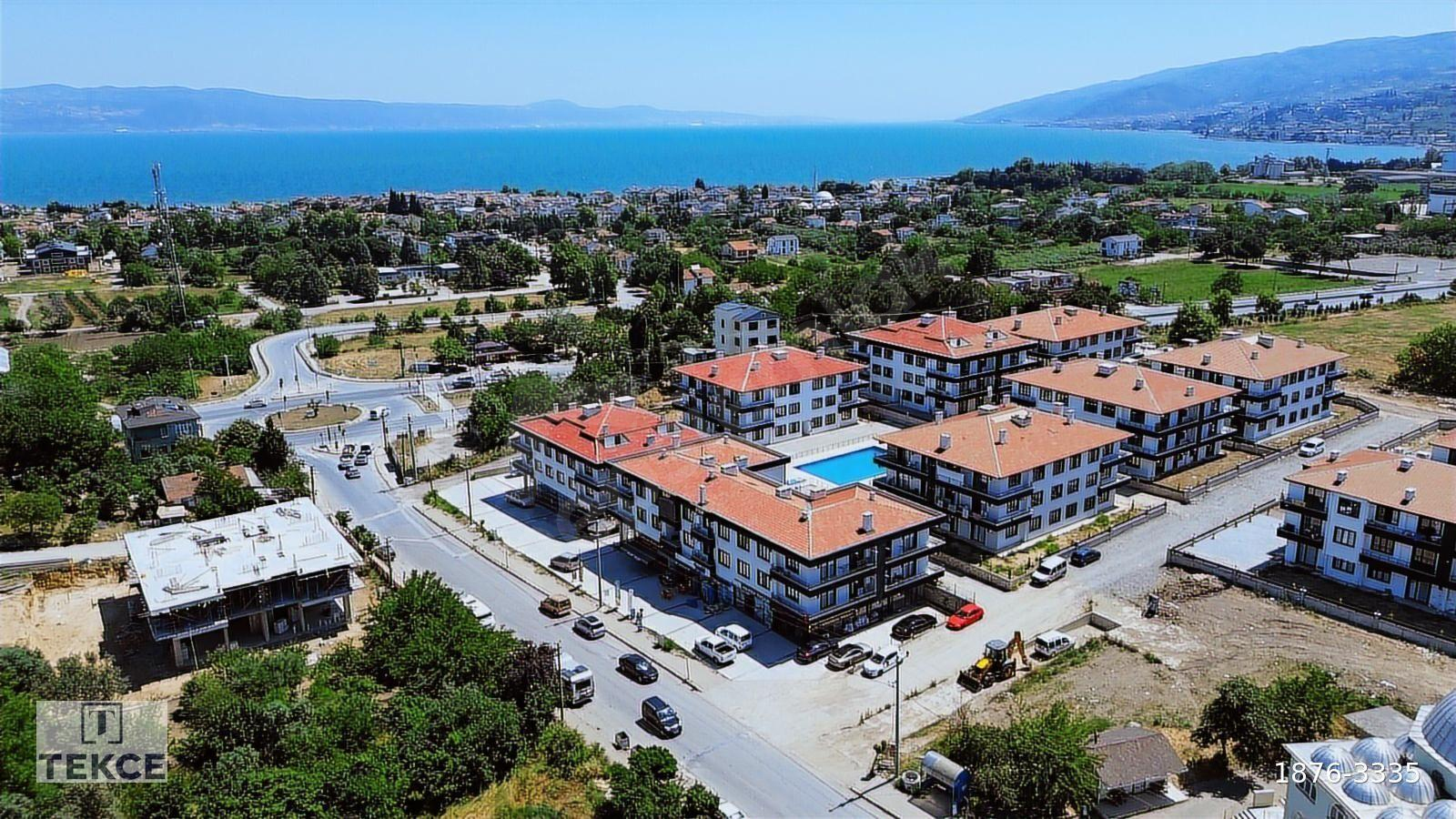 Altınova'da Havuzlu Sitede Oturuma Hazır 4+1 Dubleks | TEKCE