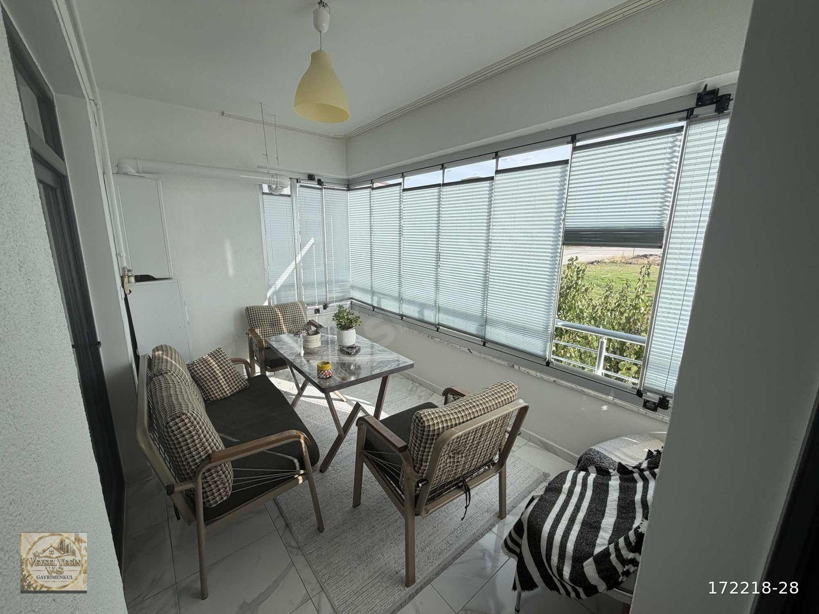 ATAŞEHİRDE MÜKEMMEL KONUMDA SATILIK 3+1 FIRSAT DAİRE