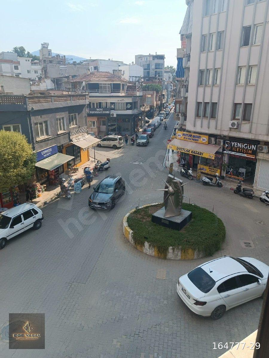SALİHLİ TURAN CADDESİ ÜZERİ KİRALIK 1+1 DAİRE