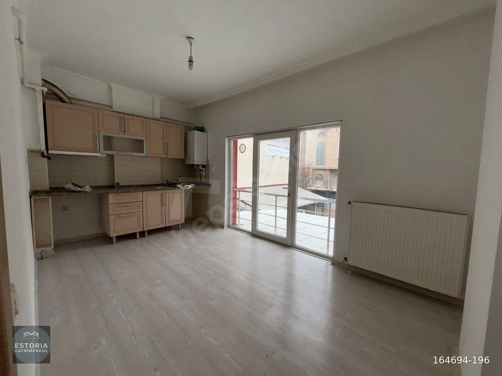 ESTORIA'DAN ŞEHİR MERKEZİNDE ARA KAT 1+1 KİRALIK DAİRE OA-70