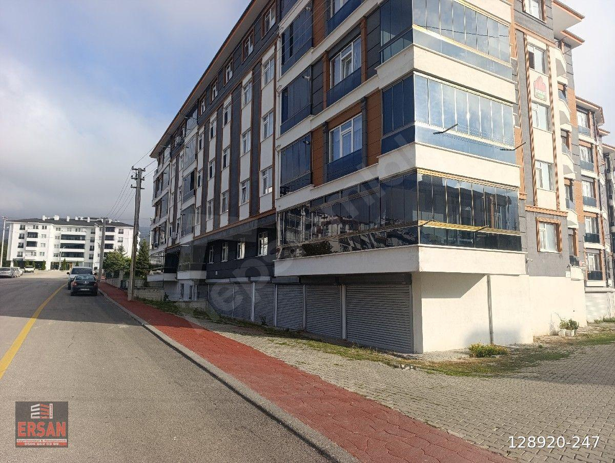 BOLU KÜLTÜR MAHALLESİ'NDE CADDE ÜZERİ KİRALIK 2+1 DAİRE