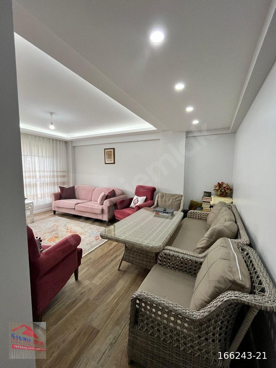 KAÇMAZ EMLAK TAN SATILIK PARK MANZARALI 3+1 ÖZEL GARAJLI DAİRE