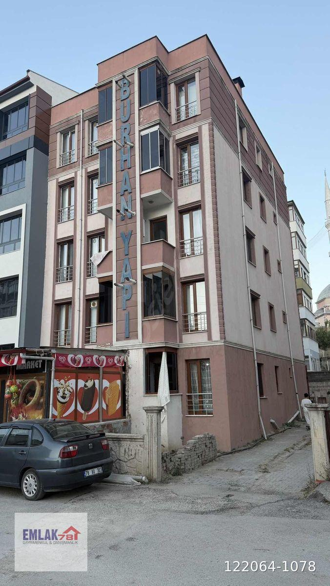5000 EVLER BAHÇELİEVLER MAH.SATILIK EŞYALI 1+1
