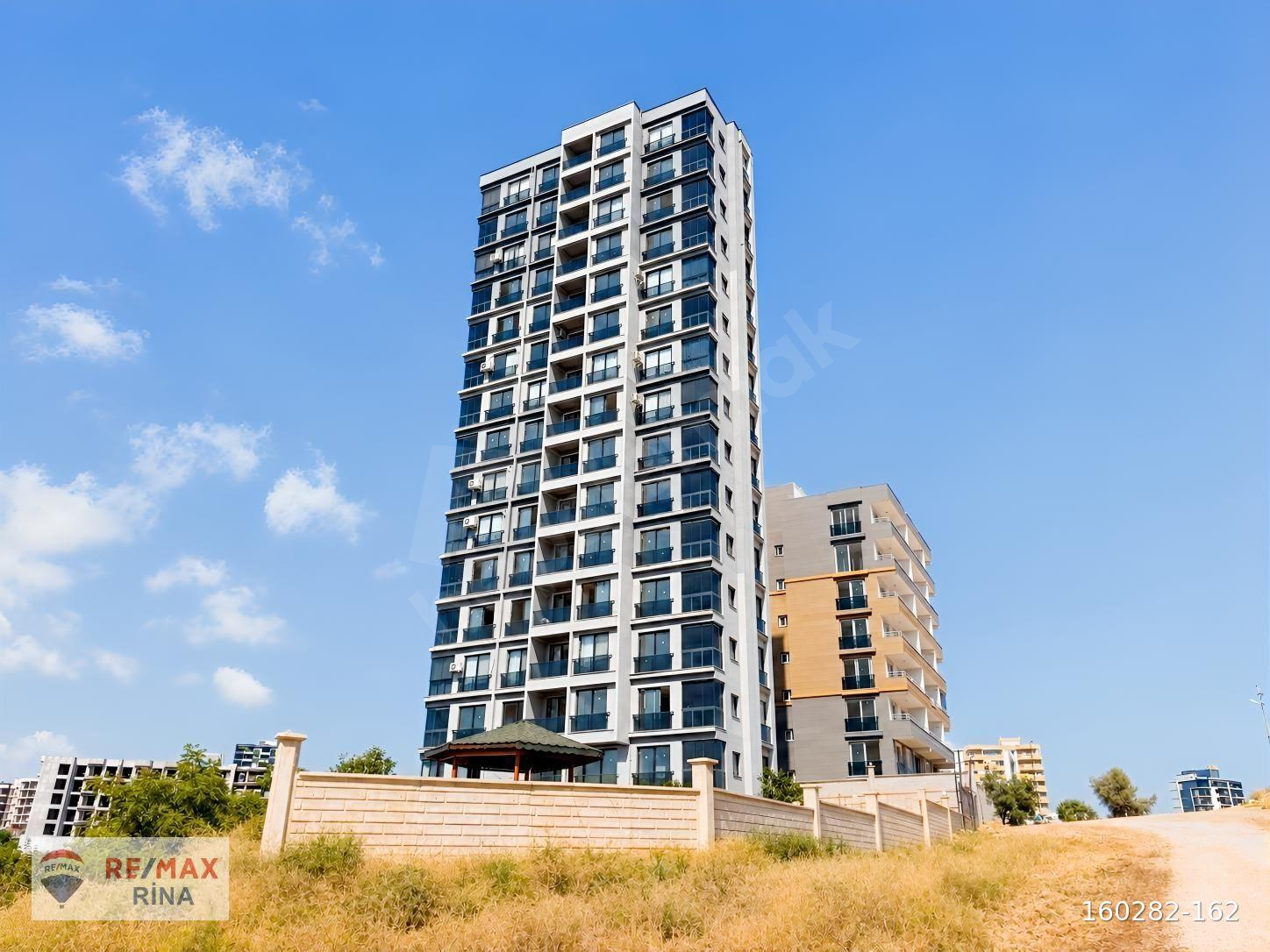 REMAX RİNA'DAN AYAŞTA DENİZ MANZARALI 1+1
