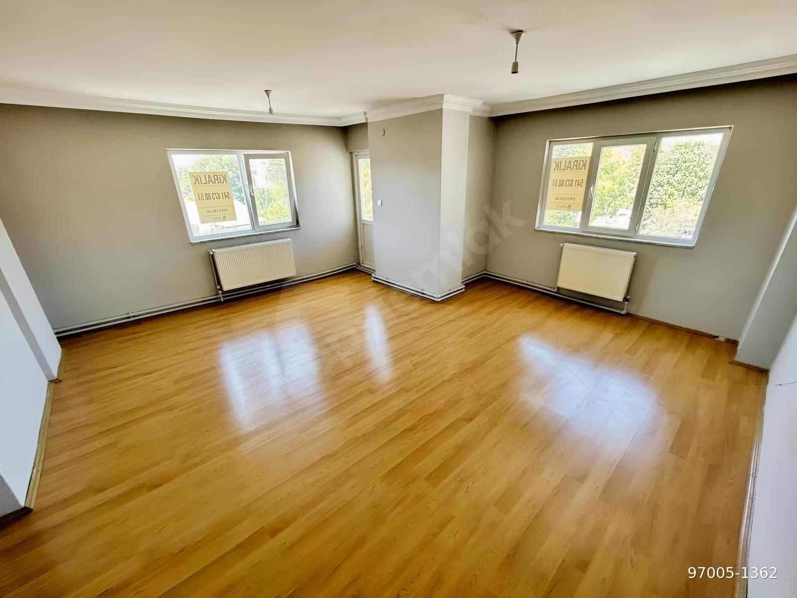Köroğlu Hastanesi Yakını Ara kat Kiralık 2+1 Daire...