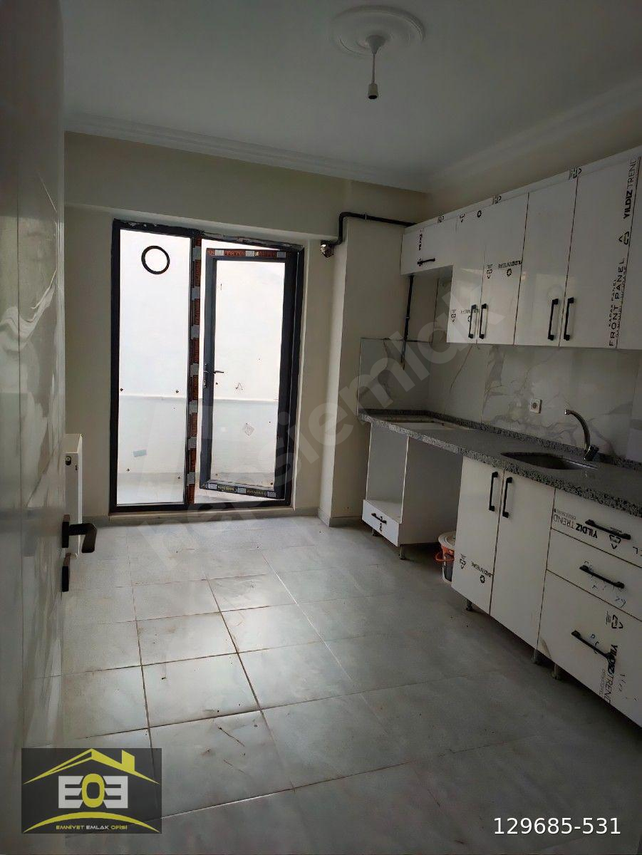 BURSA GÜRSU ZAFER KİRALIK 112 M2 3+1 ASANSÖRLÜ KAPALI OTOPARKLI SIFIR DAİRE.