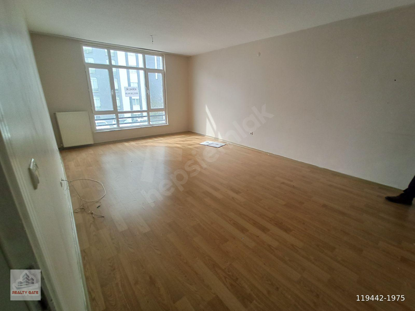 ANKARATERAS SİTESİ KİRALIK 3+1 DAİRE