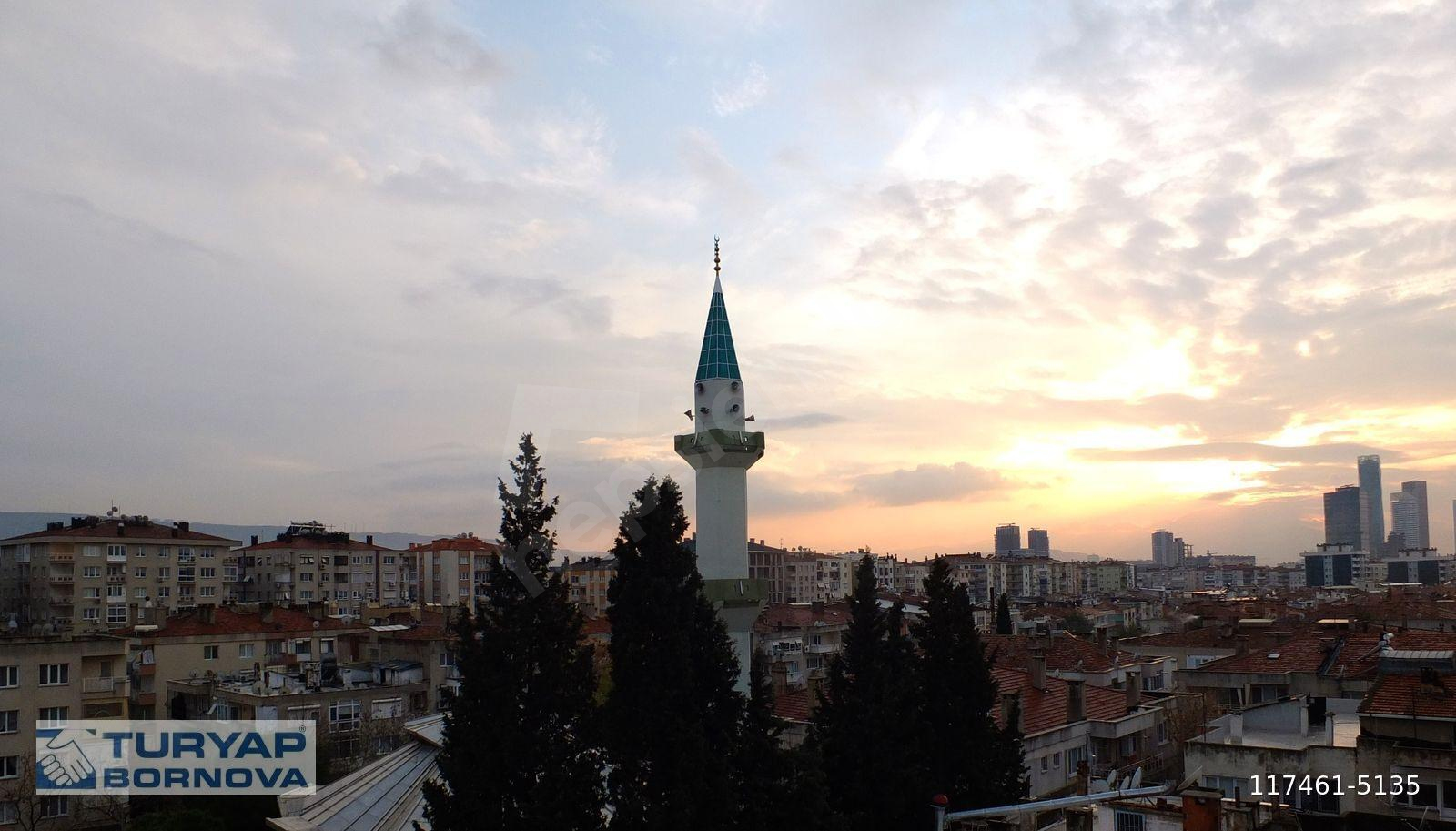Özkanlar Bölge Metro Yakını Eşyalı, Doğalgaz Kombil 3+1 Kiralık