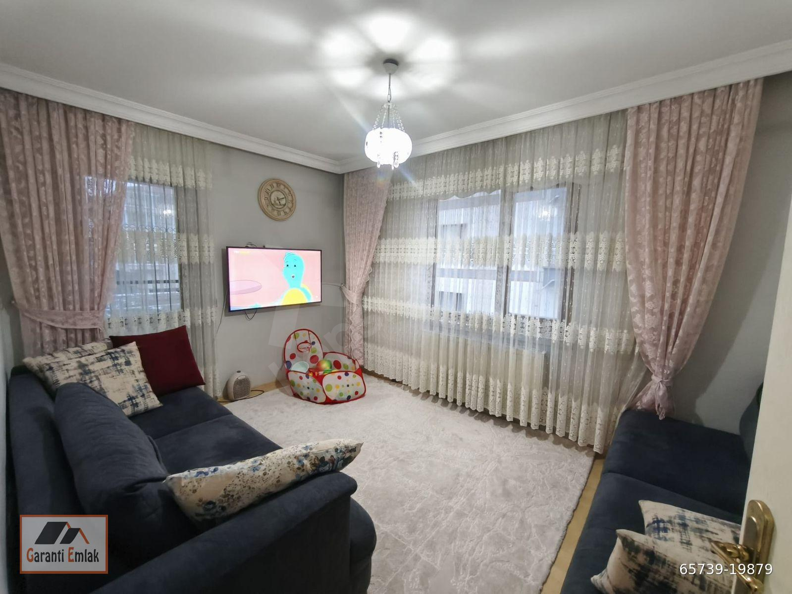 GARANTİ EMLAK'TAN SATILIK 3+1 GÜNEŞEVLERDE MASRAFSIZ DAİRE