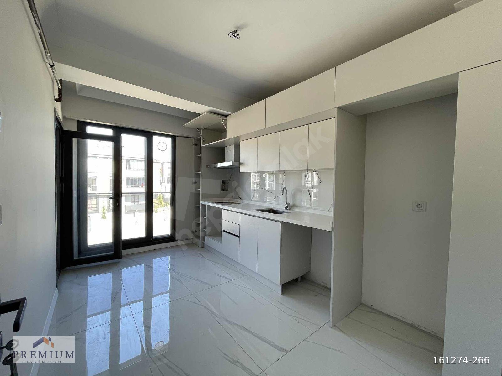 RUMELİ MAHALLESİ'NDE HAVUZLU SİTE'DE SATILIK 3+1 DUBLEKS DAİRE