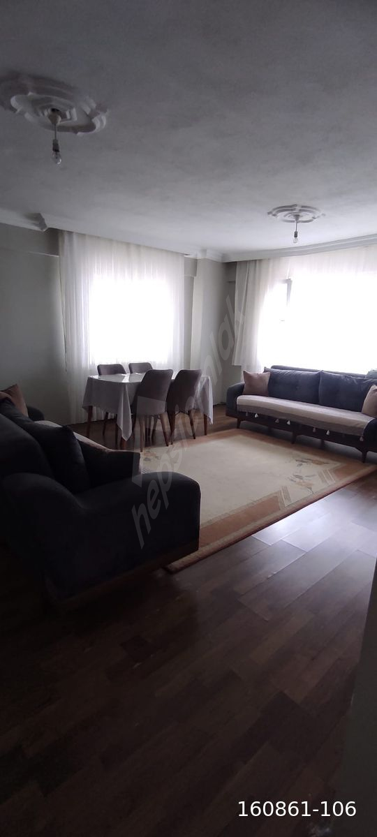 FULL KREDİYE UYGUN Söğüt merkezi konumda 3+1 Köşe Konumlu
