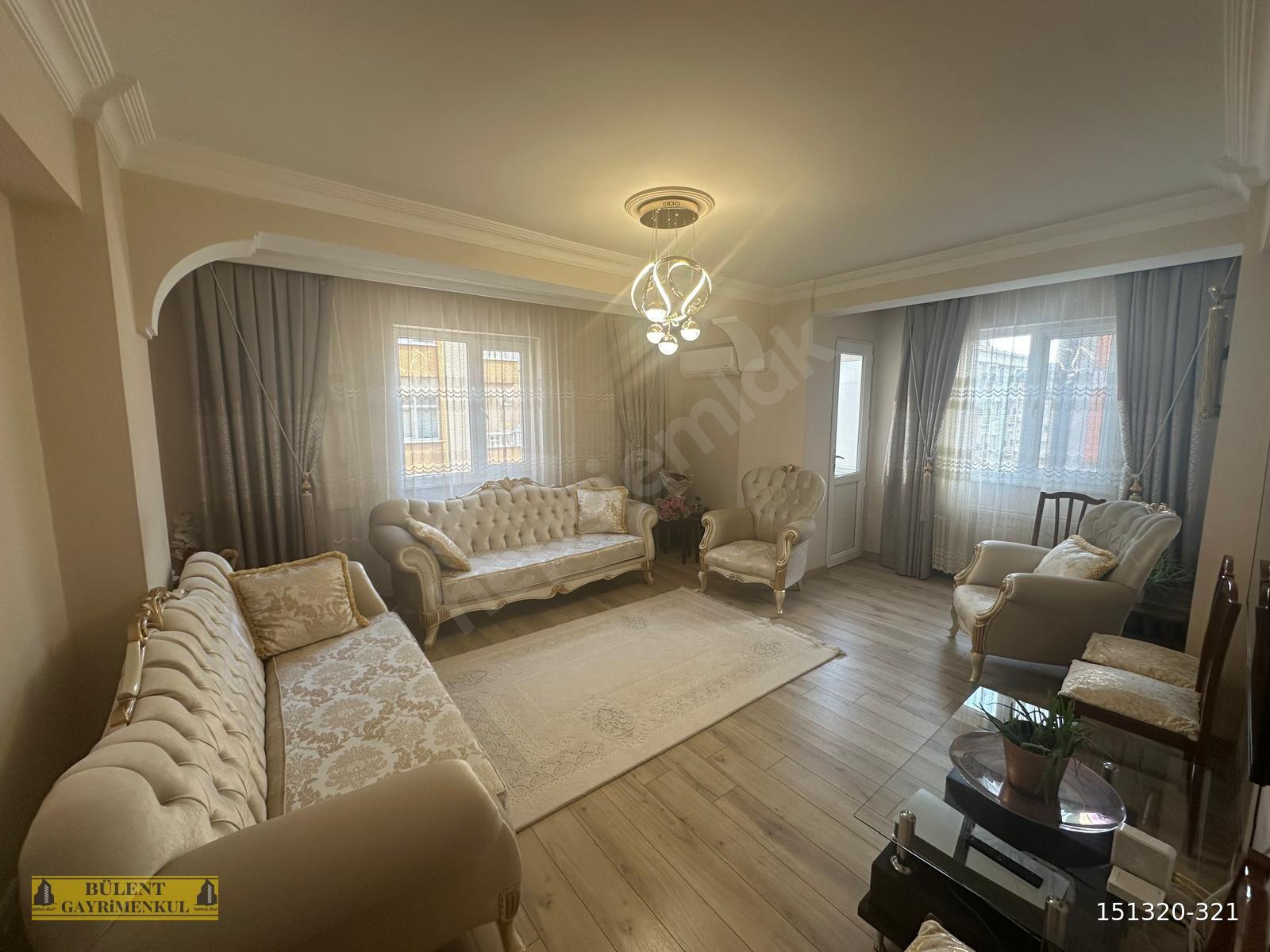 BAHÇELİEVLER 18YILLIK 140M² SİYAVUŞPAŞA MAH 3.KAT 3+1 ASANSÖRLÜ
