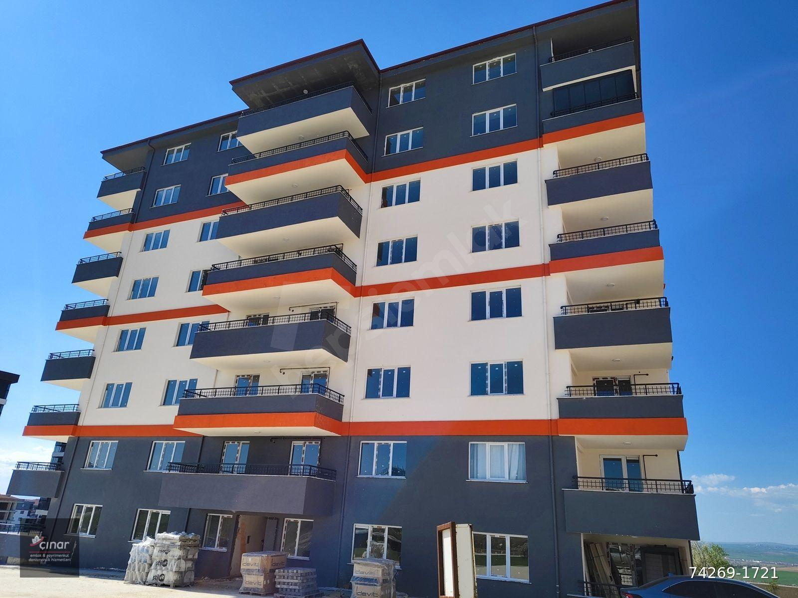 HAVUZLU SİTEDE GENİŞ E.BANYOLU 2+1 SATILIK DAİRE çınar emlaktan