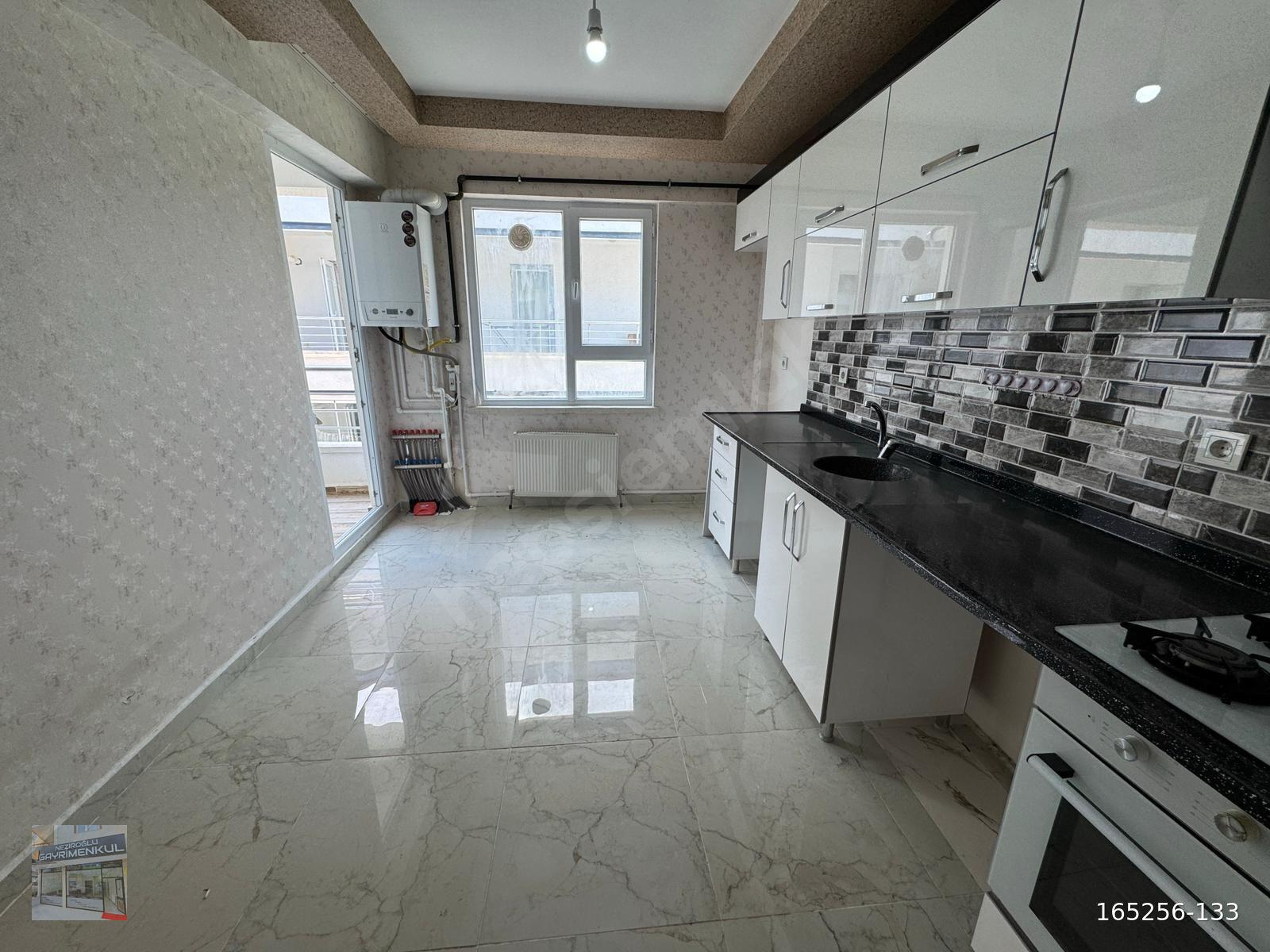 NEZİROĞLUNDAN SATILIK 3+1 FUUL YAPILI MASRAFSIZ KÖK TAPULU DAİRE