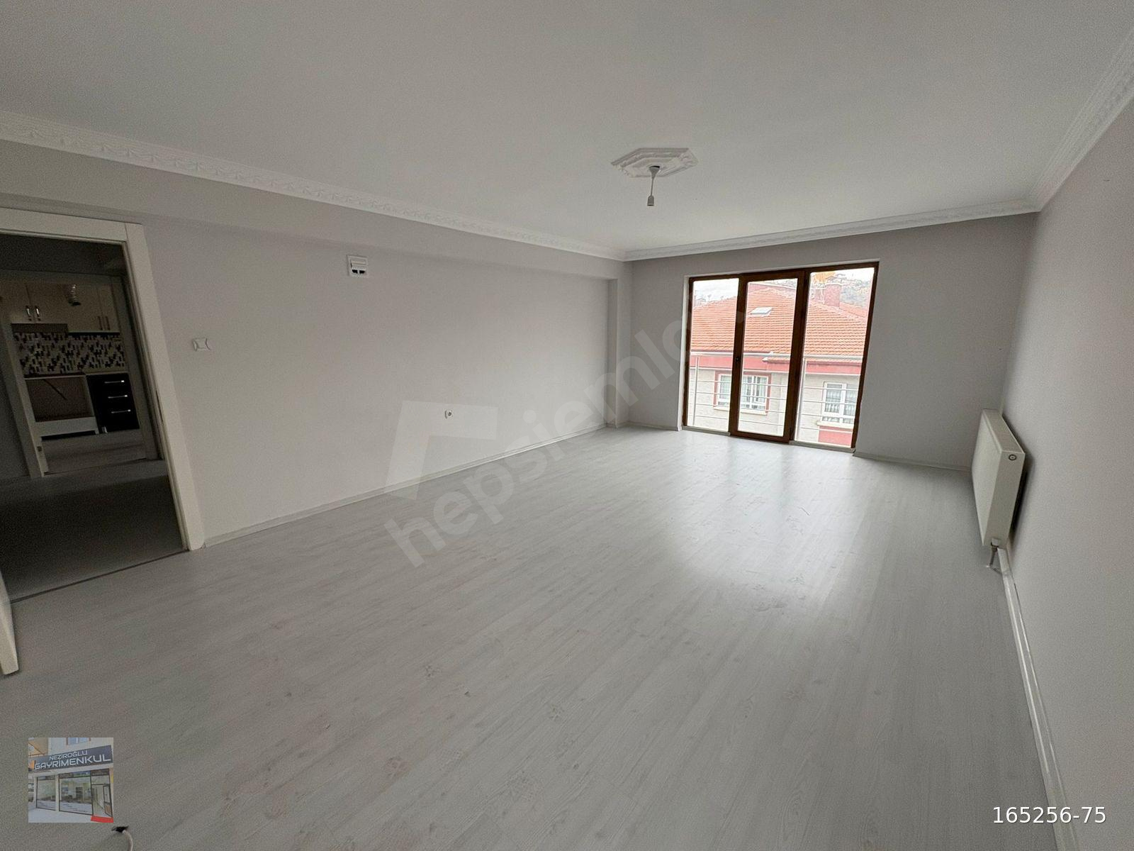 YILDIZ CADDESİNDE 3+1 FUUL YAPILI İSKANLI YENİ BİNA 130 M2