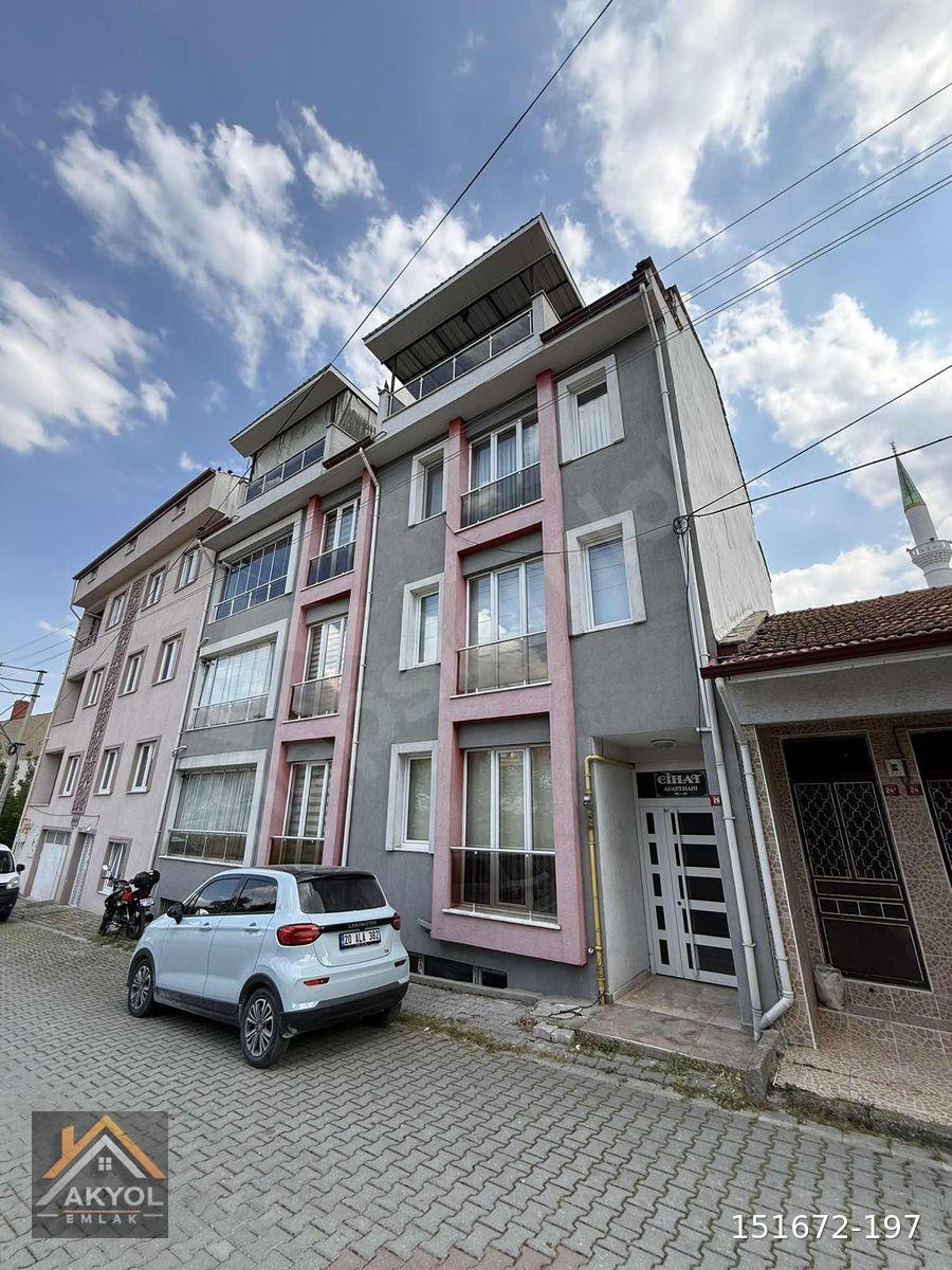 ^^AKYOL EMLAKTAN ÇUKURKÖYDE SATILIK 3+1 BAKIMLI DAİRE^^