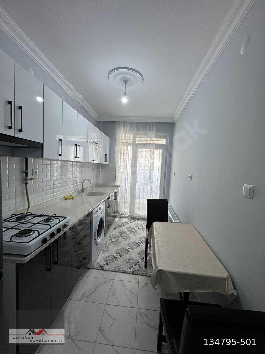 AYDOĞAN GAYRİMENKULDEN BÜYÜKDERE MAH EŞYALI BALKONLU SATILIK 1+1