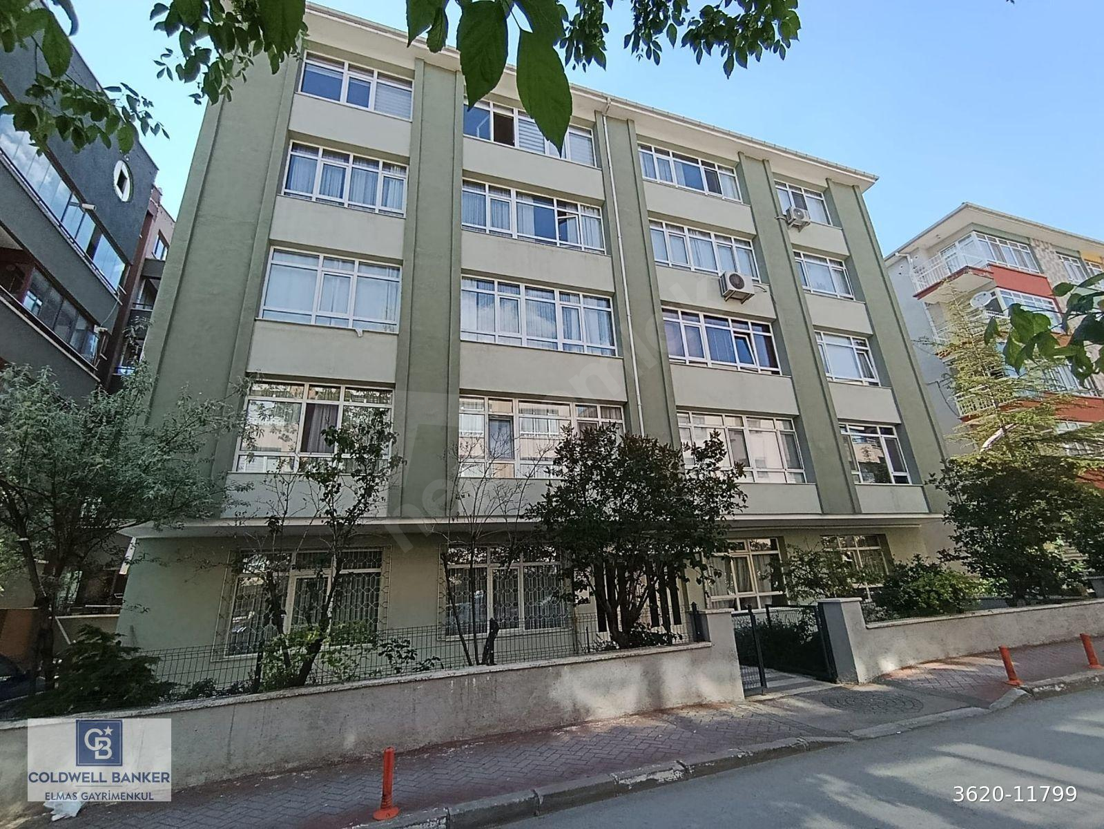 ÇANKAYA AŞAĞI AYRANCI MENEVİŞDE FULL EŞYALI KİRALIK DAİRE