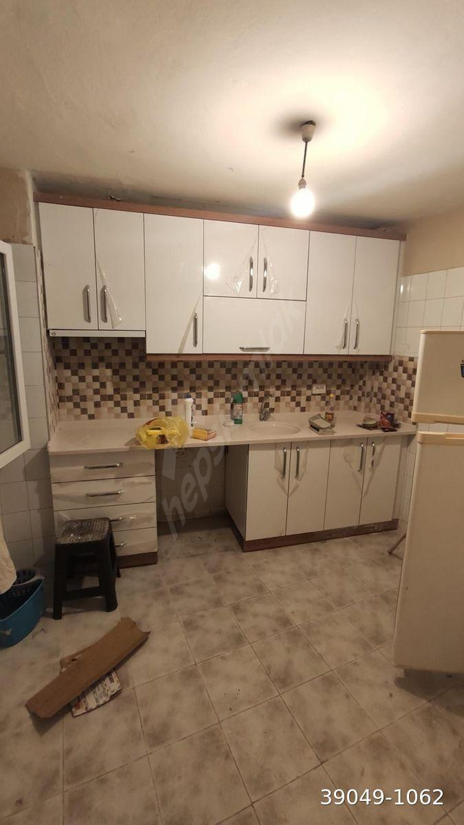 BORNOVA KAZIM DİRİK MAHALLESİ SÜVARİ CADDESİNDE 7 KATLININ 6. KATI 2+1 SATILIK DAİRE