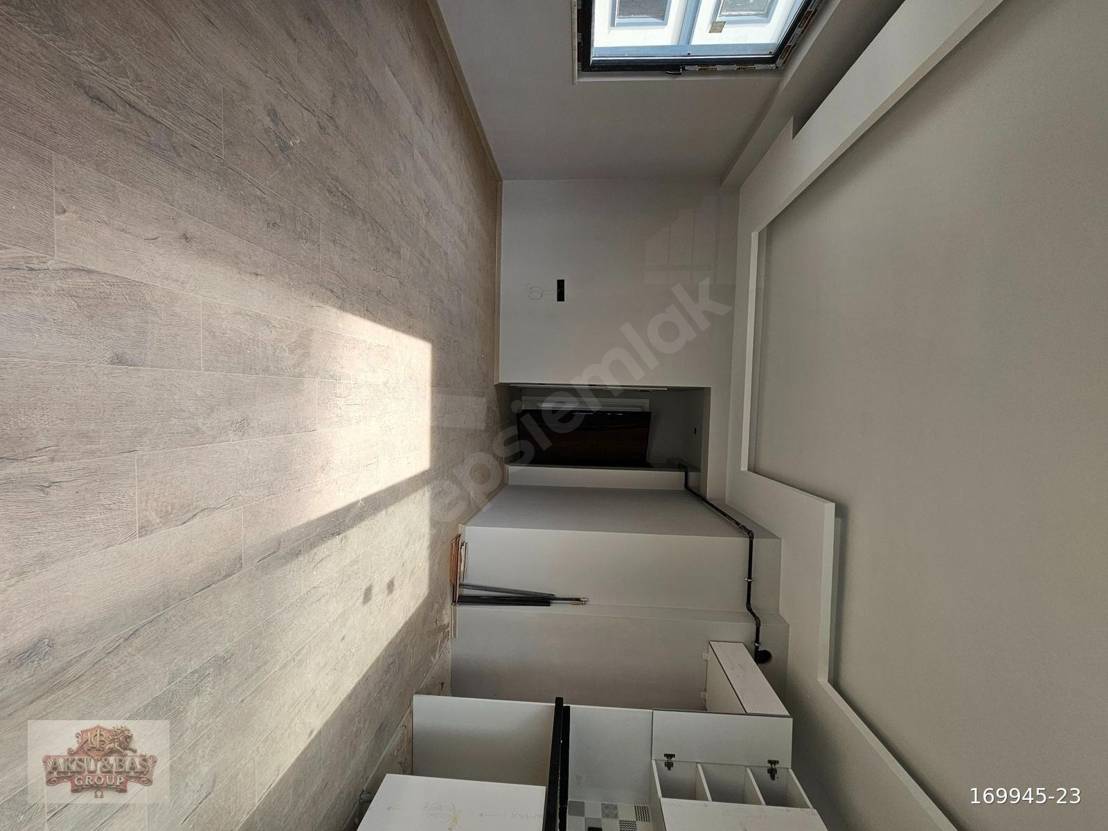 TRANWAY DURAĞINA 200 MT FULL KREDİ İMKANI 5.KAT SIFIR 1+1 DAİRE