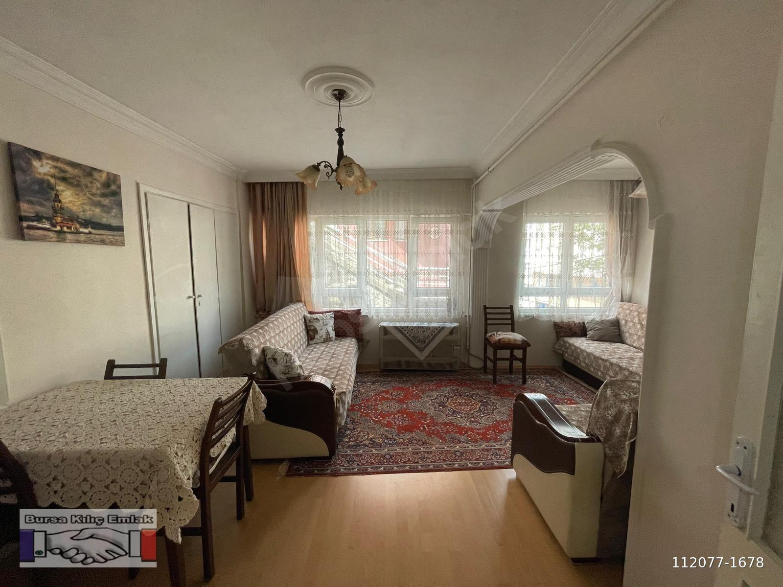 BURSA KILIÇ TAN SETBAŞI KARAAĞAÇ 1.KATTA 85M2 SATILIK 2+1 DAİRE