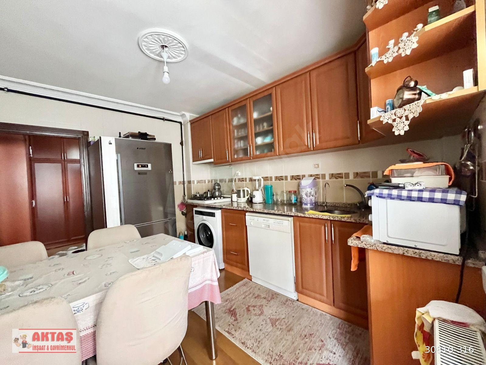 ANADOLU CADDE ÜZERİ İSKANLI GÜNEY ÖN CADDE CEPHELİ ISI YALITIMLI OTOPARKLI GENİŞ KATTA 3+1