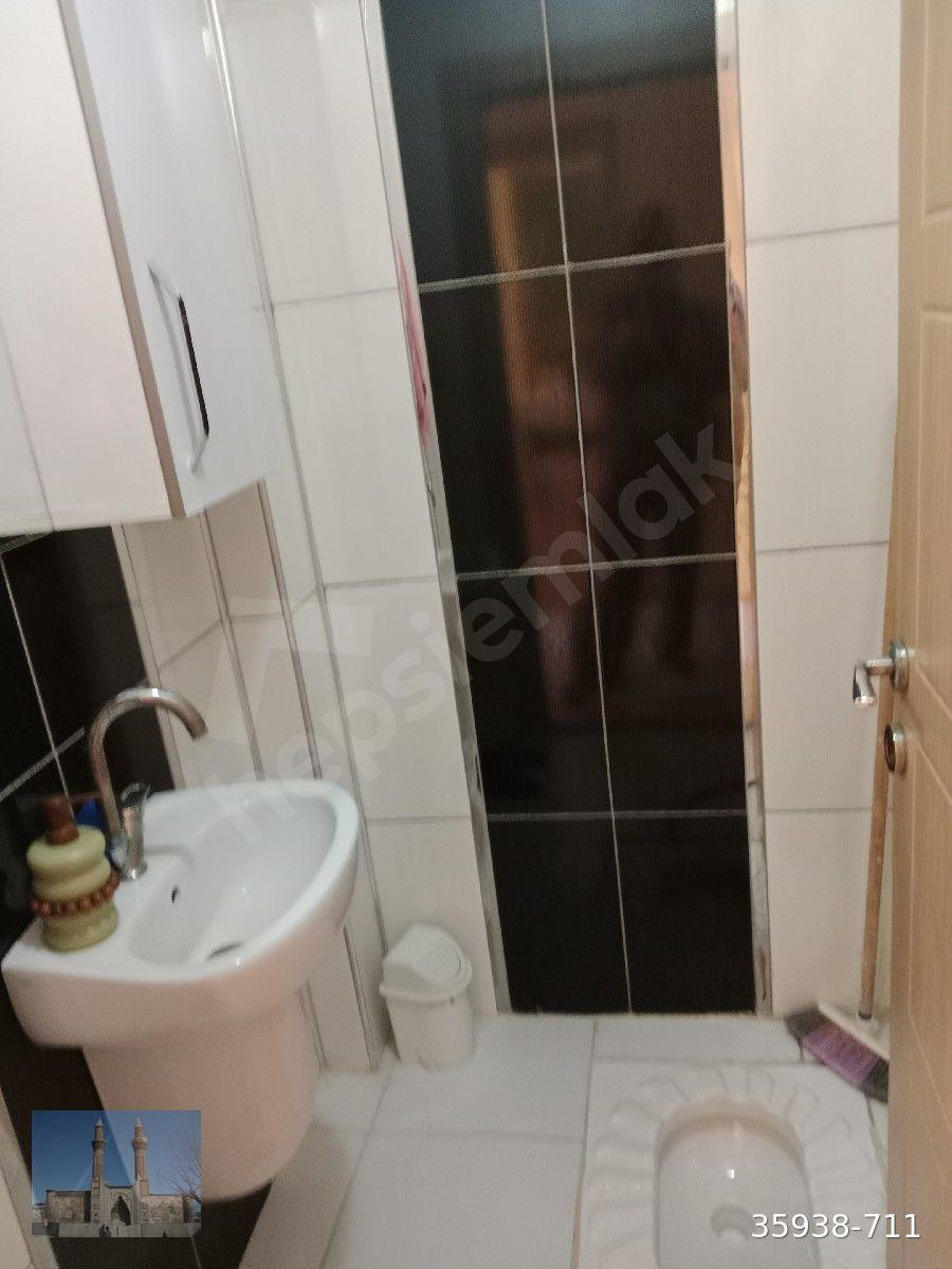 Sivas Merkez Seyrantepe mah satılık 3+1Daire