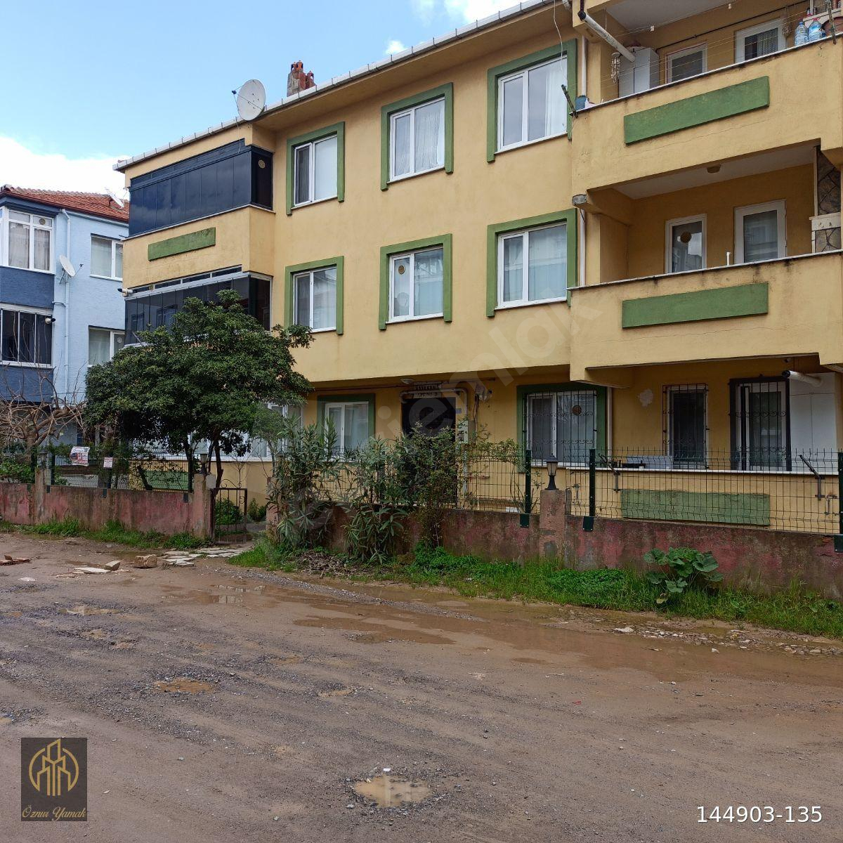 YALI MAHALLESİNDE 2+1 KİRALIK DAİRE...