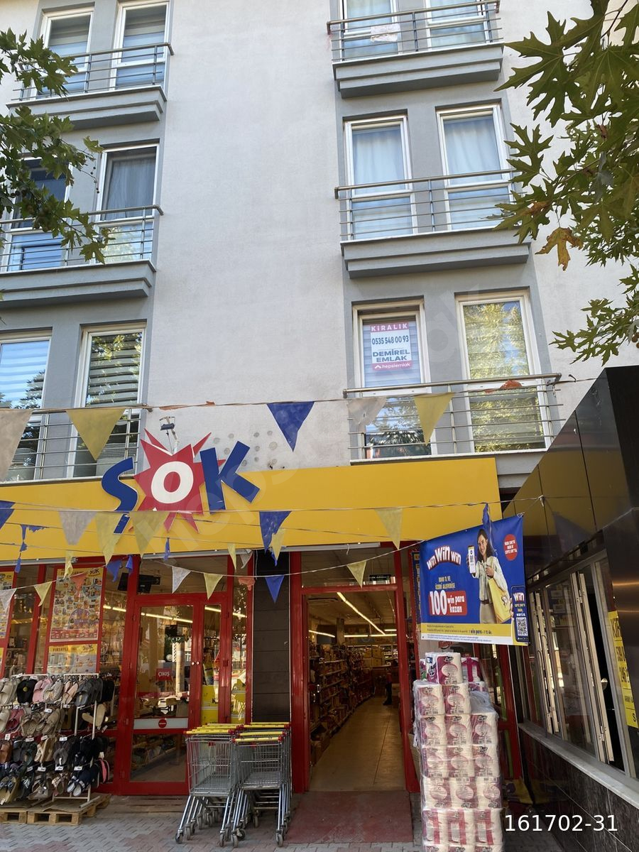 IYAŞ AVM ÜZERİNDE YATIRIMLIK APART
