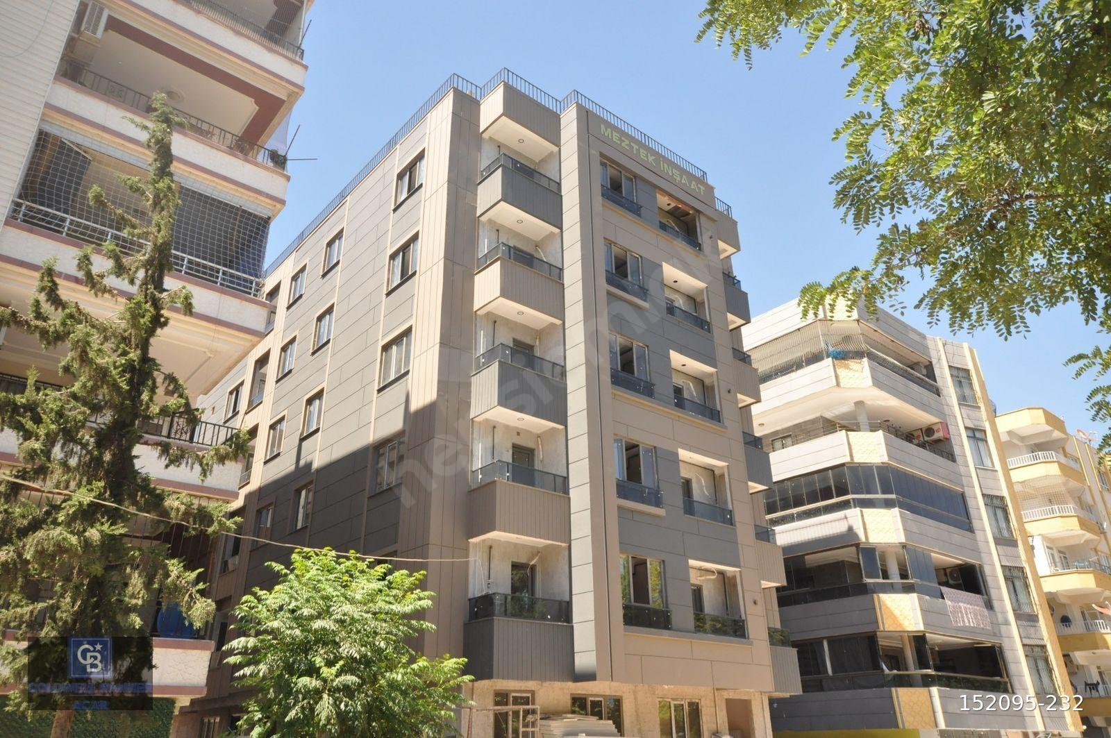 CB'DAN ŞEHİR MERKEZİNDE LÜKS 1+1 DAİRE