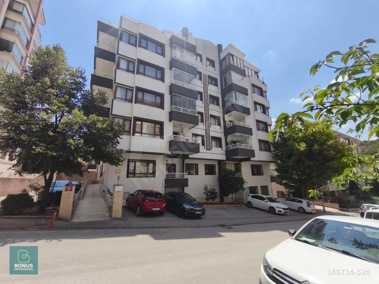 ÇANKAYA GÖKKUŞAĞI'NDA EŞYALI / EŞYASIZ KİRALIK GENİŞ 3+1 DAİRE