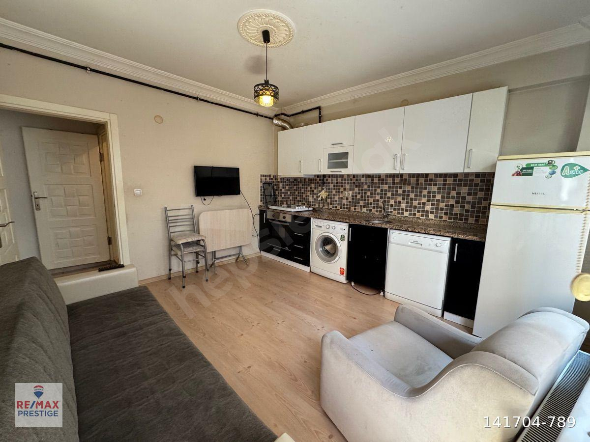 Çarşının Kalbinde Yatırıma Uygun 1+1 SATILIK DAİRE...MERJEN KULİYEVA